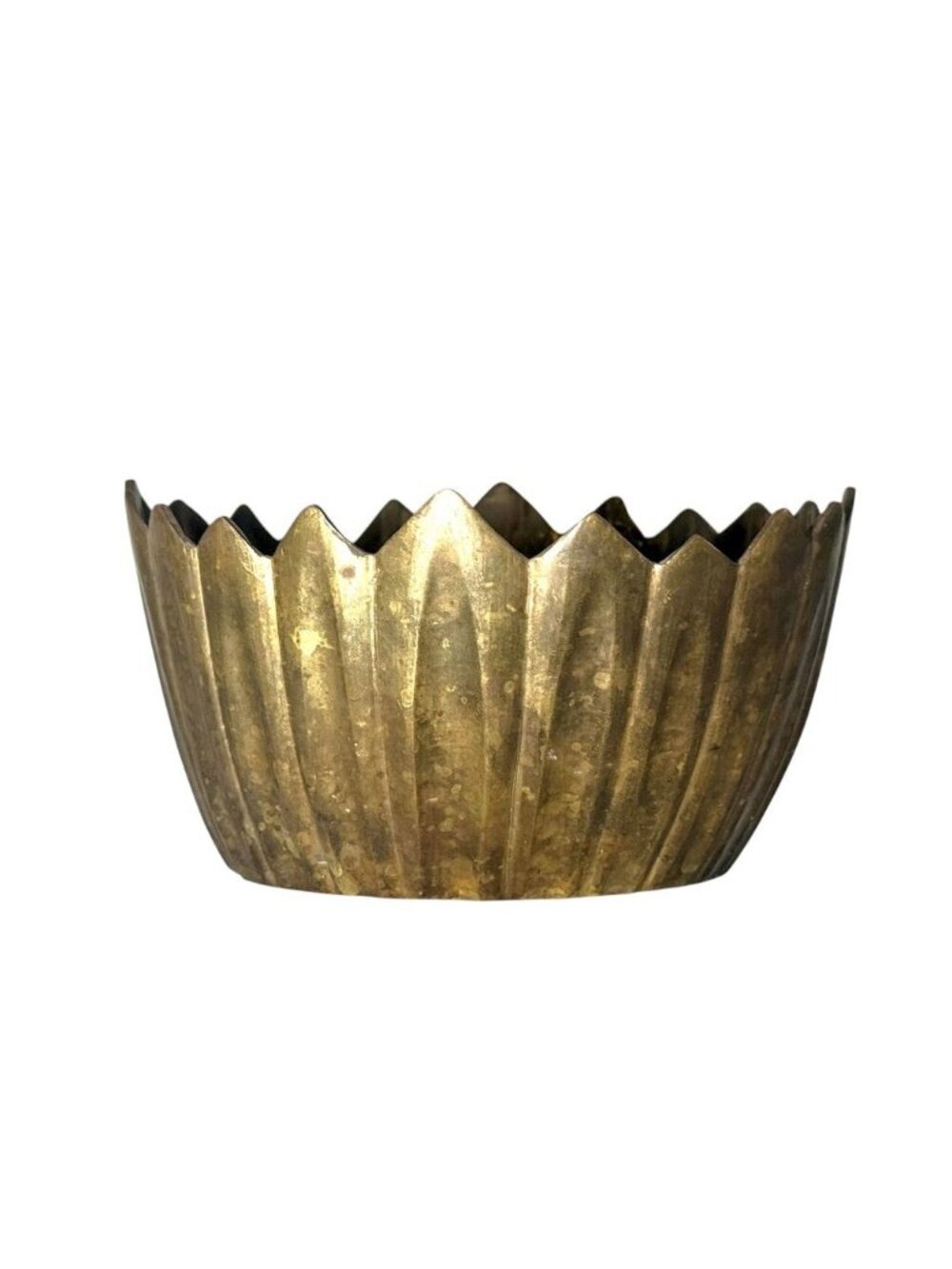 Vintage Brass Fluted Decorative Bowl With Scalloped Rim - Picture 3 of 10